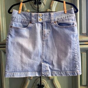 Chic Light Blue Denim Skirt
